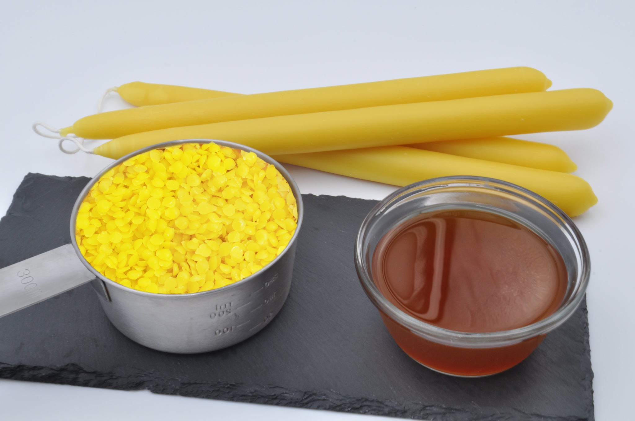 Food Grade - Yellow Beeswax Pellets 100% Pure Natural 25g 100g 200g 500g  1kg 2kg